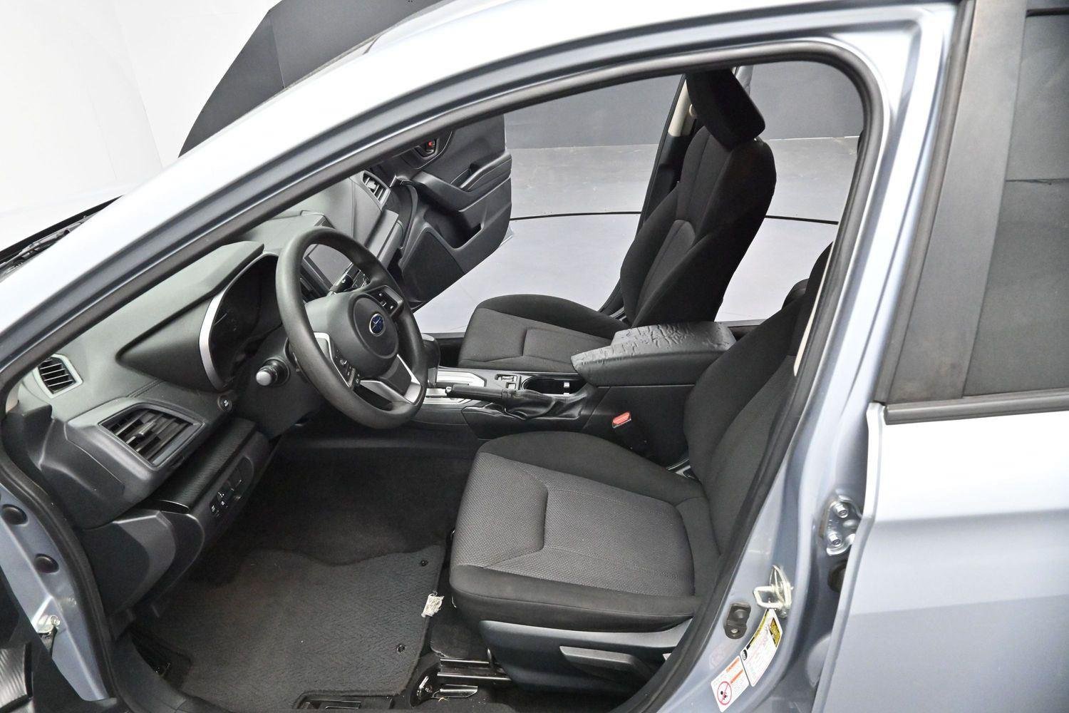 Used 2019 Ice Silver Metallic Subaru Premium image 11
