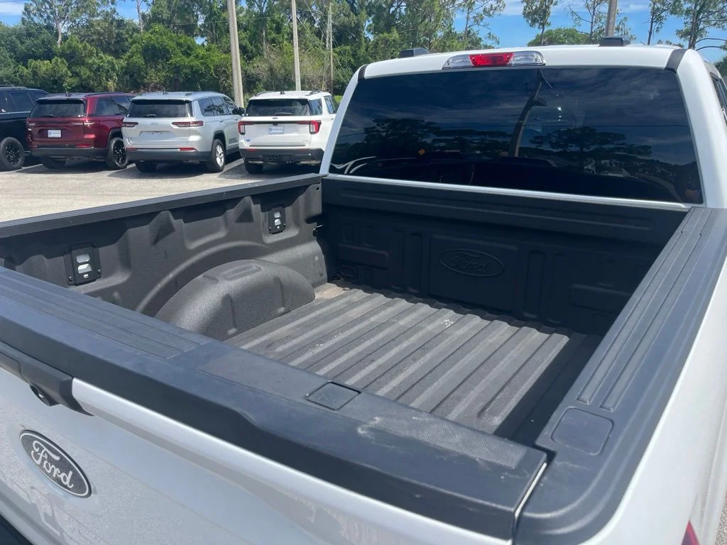 Used 2024 White Ford XLT image 8