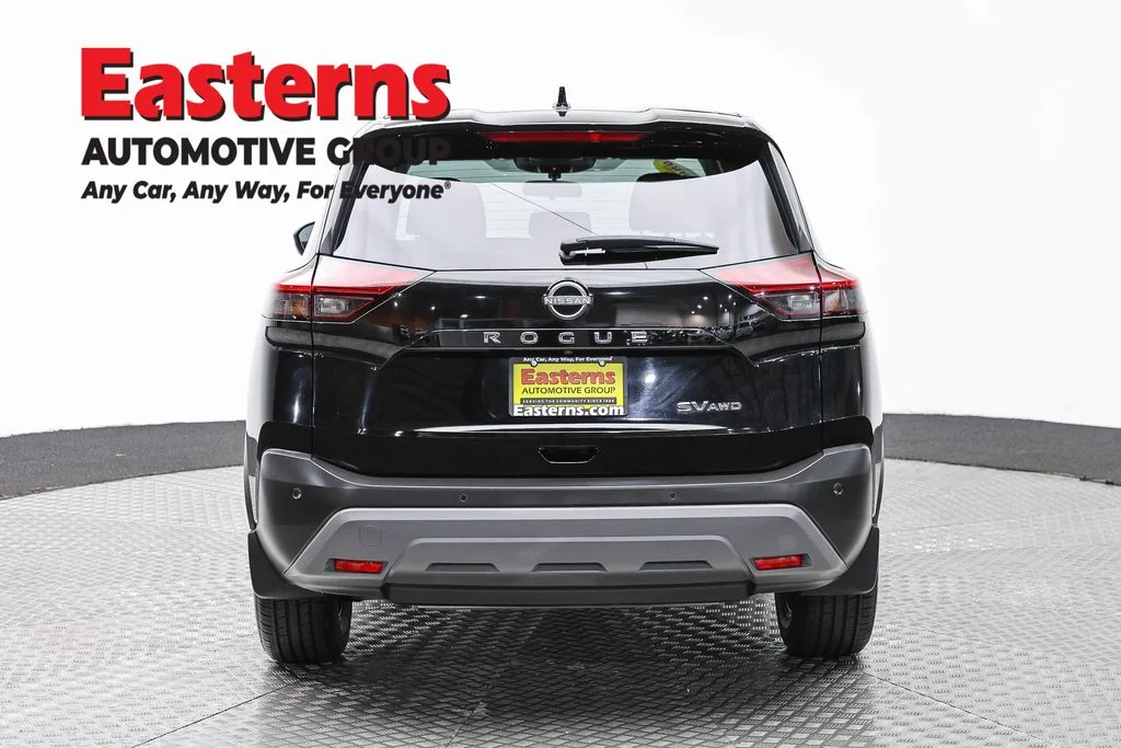 Used 2023 Black Nissan SV image 6