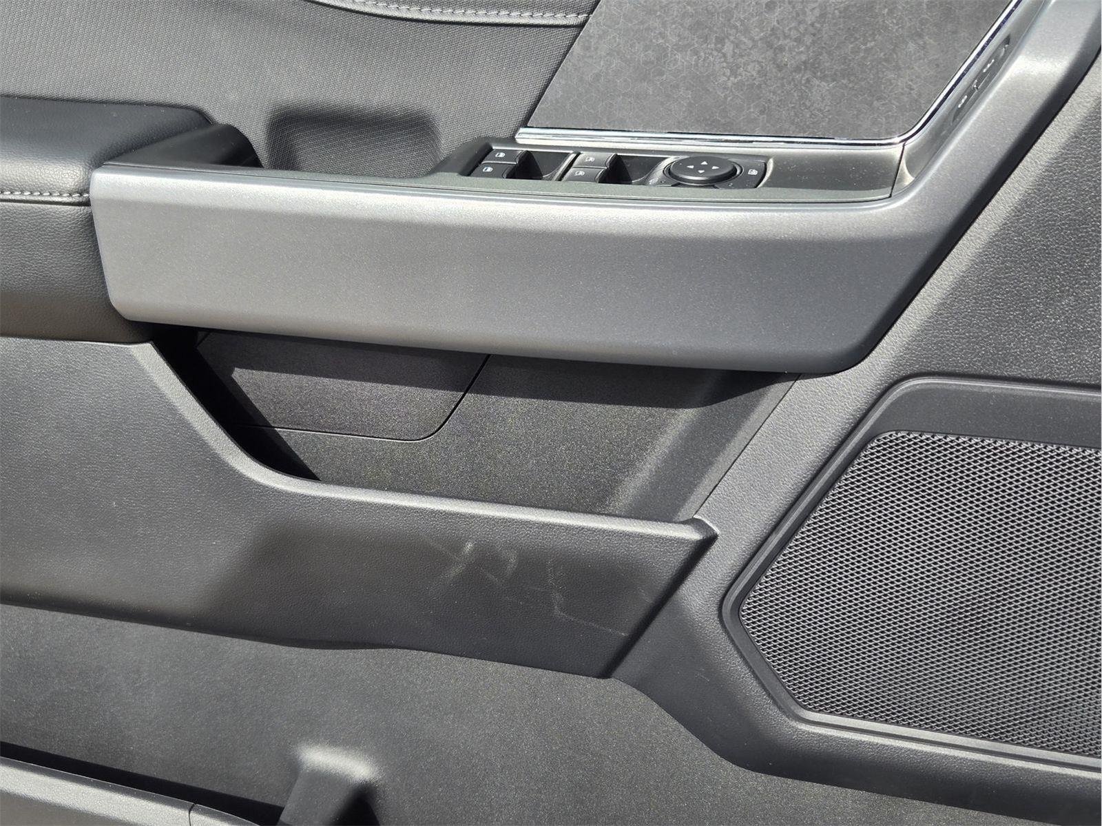 New 2026 Agate Black Metallic Ford XLT image 15