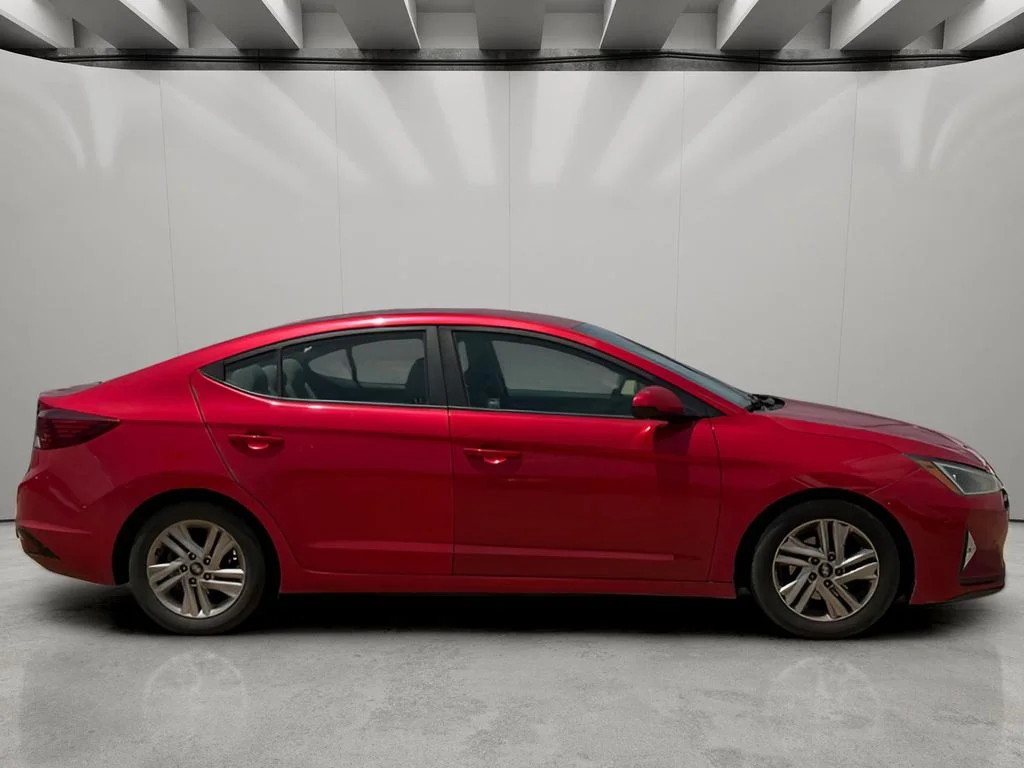 Used 2020 Calypso Red Hyundai SEL image 11