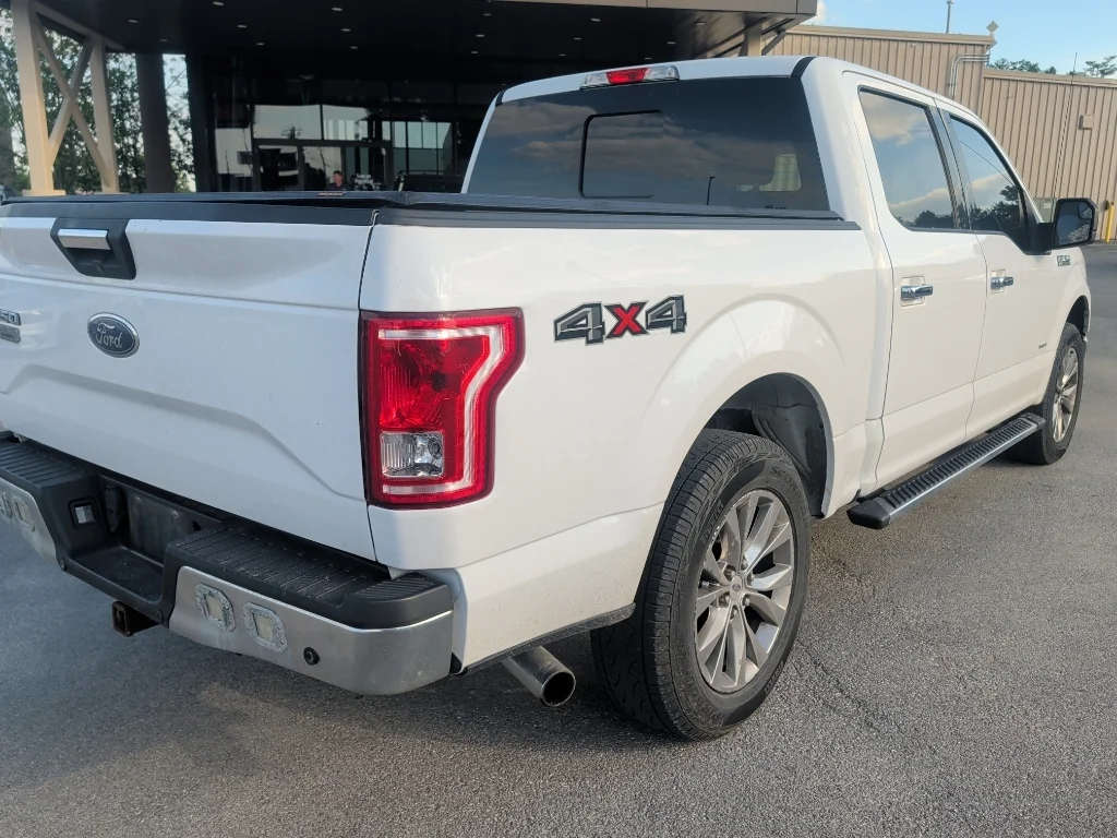 Used 2015 OXFORD WHITE Ford XLT image 4