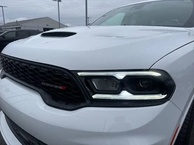 New 2026 White Knuckle Clear-Coat Exterior Paint Dodge GT Plus image 17