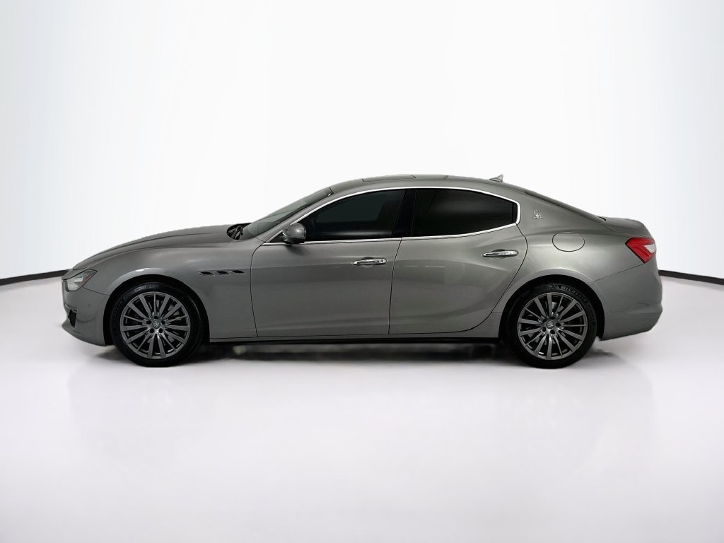 Used 2019 Grey Maserati S image 8
