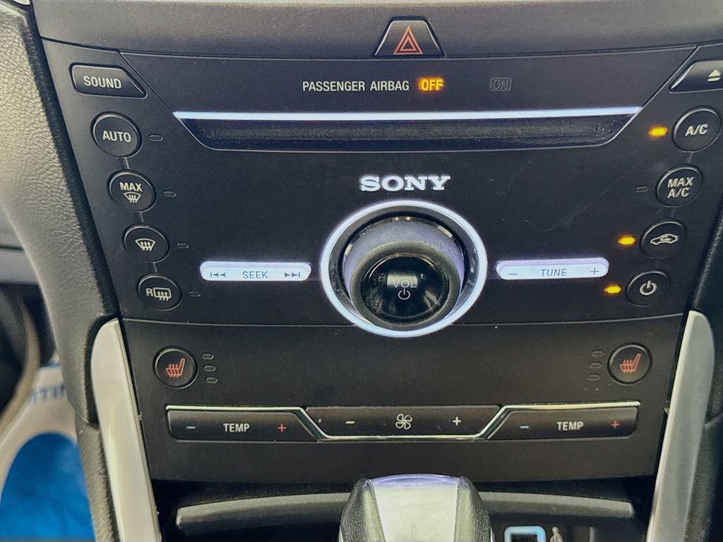 Used 2016 Gray Metallic Ford Titanium image 18