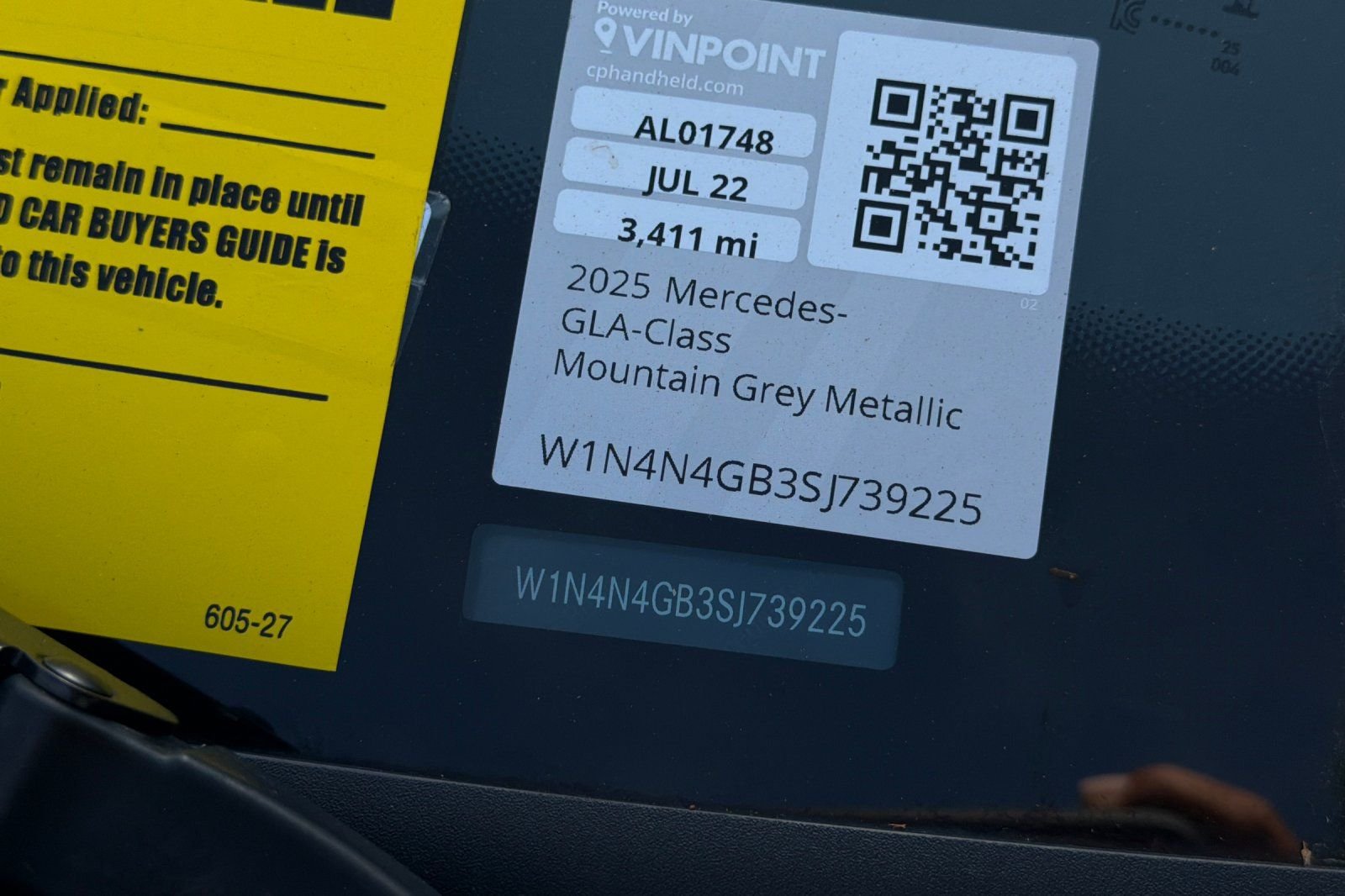 Certified Used 2025  Mercedes-Benz GLA 250 image 18