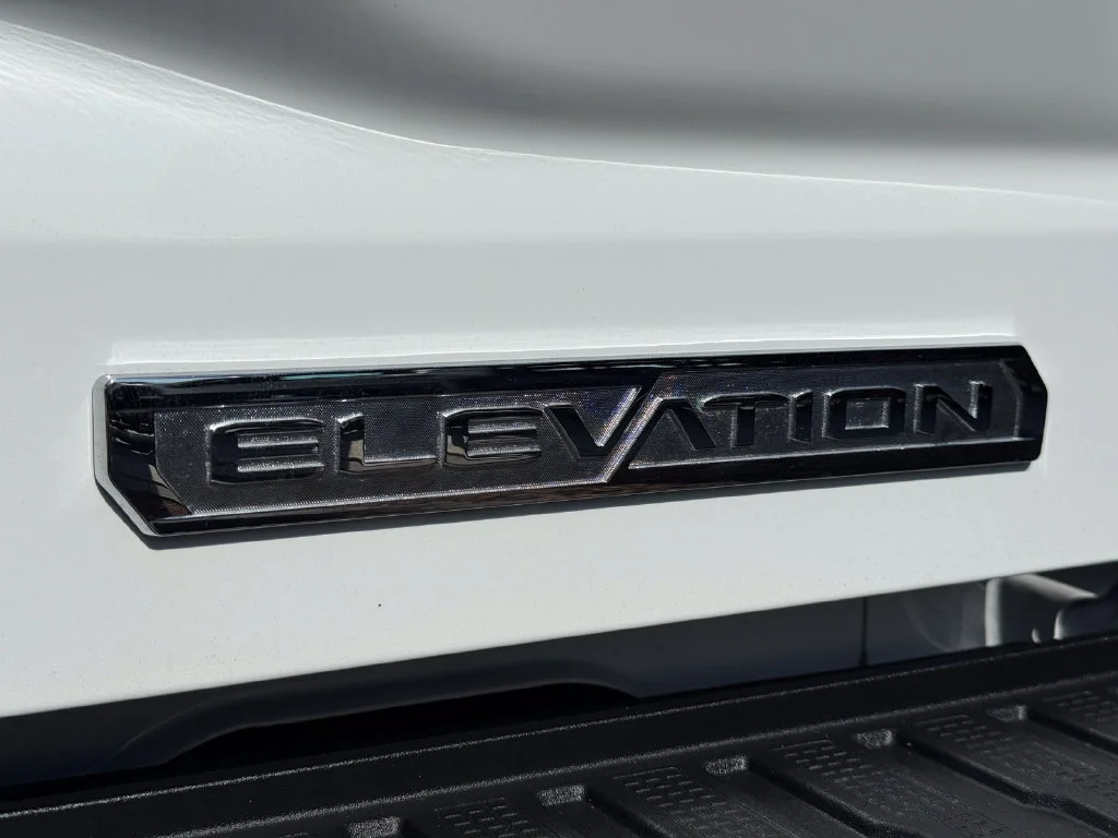 Used 2026 Summit White GMC Elevation image 11