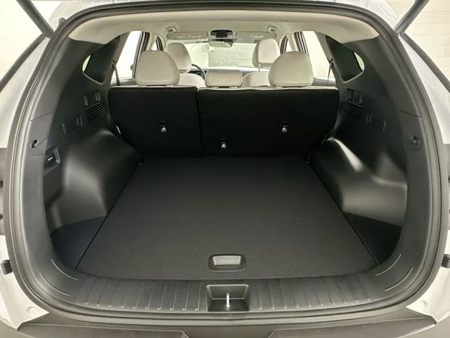 New 2026 Hyundai TUCSON HYBRID SEL Convenience