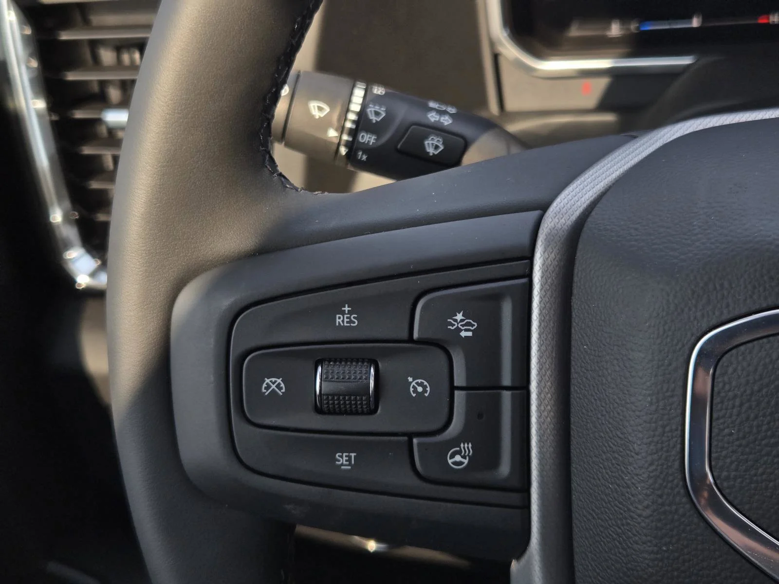 2026 GMC Sierra 2500HD Denali - Photo 15