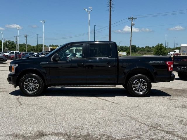 Used 2018 Black Ford XLT image 2