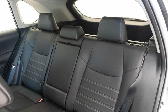 Used 2023 Silver Toyota XLE Premium image 9