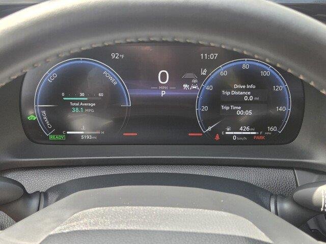Used 2026 Oxygen White Toyota XLE image 15