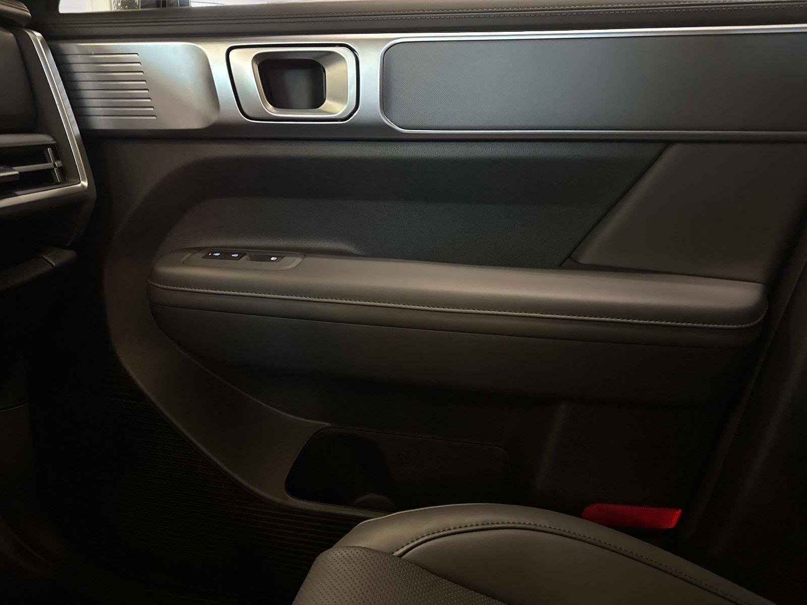 New 2026 Rockwood Green Hyundai SEL AWD image 24
