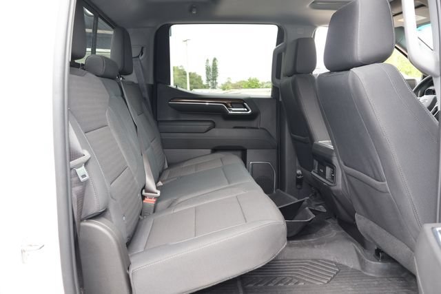 Used 2023 SUMMIT WHITE Chevrolet RST image 20