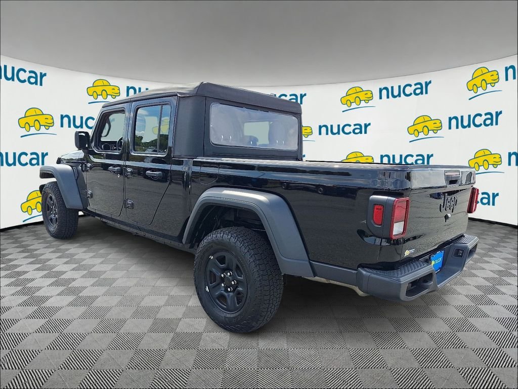 Used 2023 Black Jeep Sport image 5