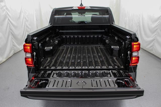 New 2026 Shadow Black Ford XLT image 8