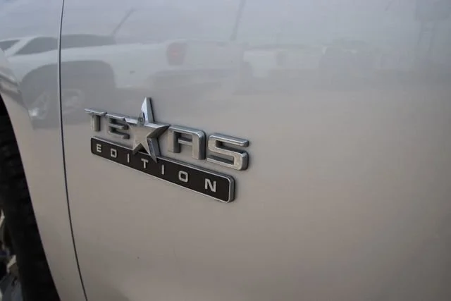 2020 Chevrolet Silverado 1500 LT - Photo 12
