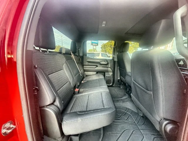 2023 Chevrolet Silverado 1500 LT - Photo 26
