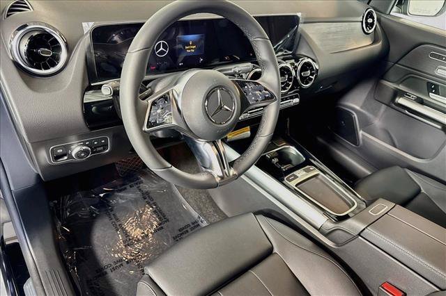 New 2026 Night Black Mercedes-Benz GLA 250 image 39