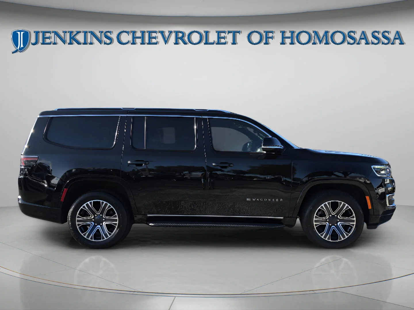 Used 2024 Diamond Black Crystal Pearlcoat Jeep Series II image 3