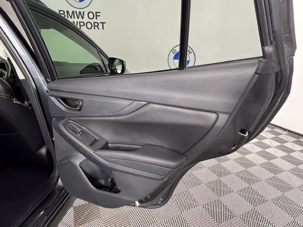 Used 2018 Dark Gray Metallic Subaru 2.0i Premium image 21