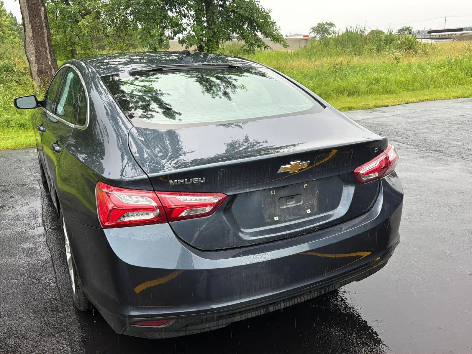 Used 2019 Shadow Gray Metallic Chevrolet LT image 3