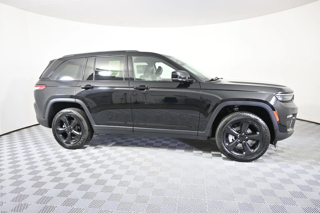 Used 2023 Black Jeep Limited image 8