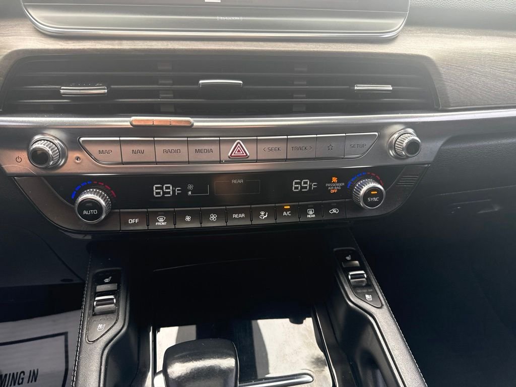 Used 2021 Ebony Black Kia EX image 12