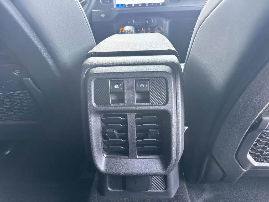 New 2026 Avalanche Gray Ford Big Bend® image 20