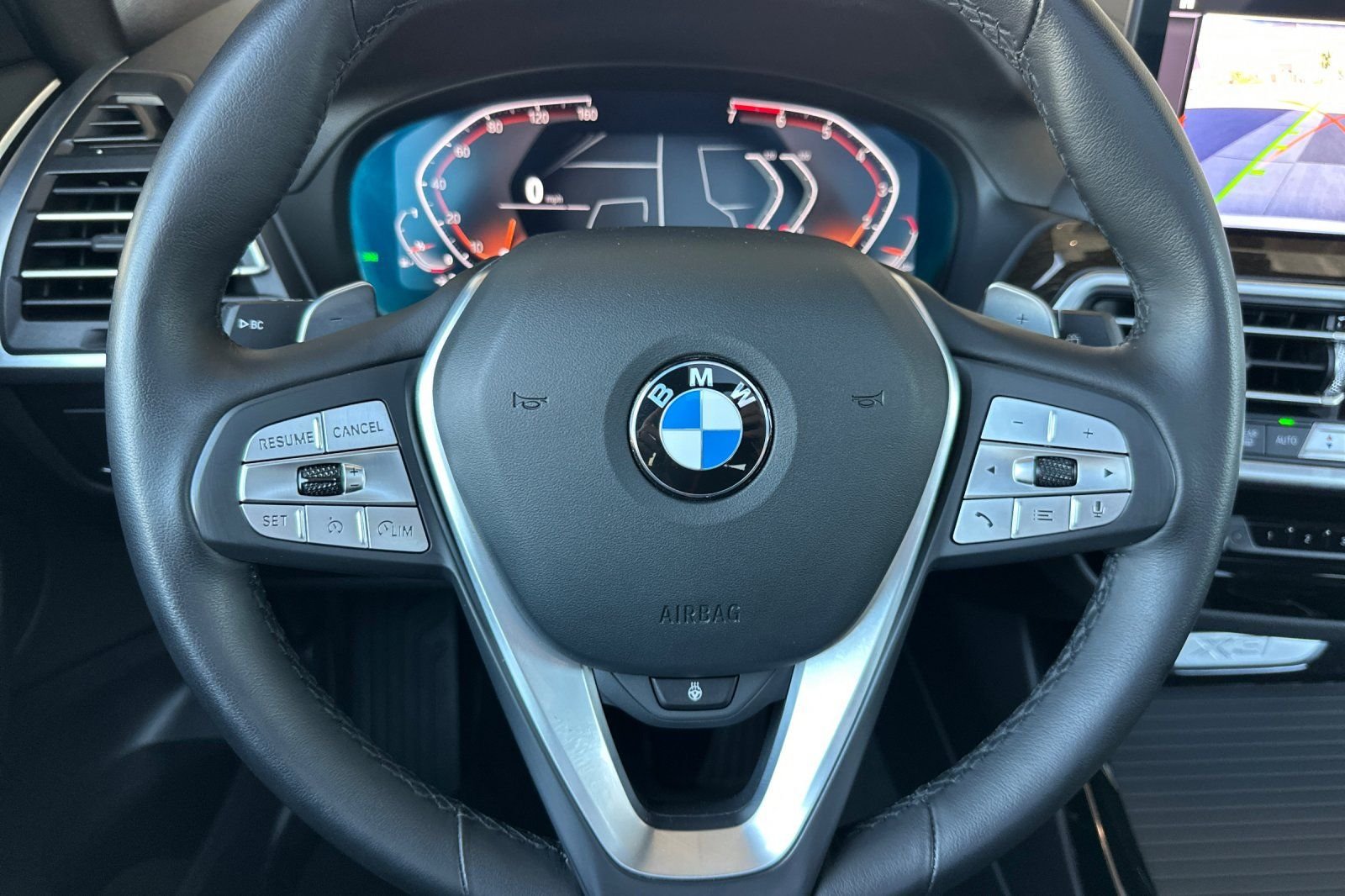 Used 2024  BMW xDrive30i image 26