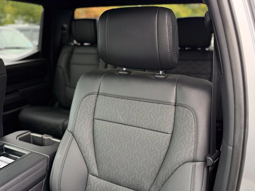 Used 2025 Silver Toyota SR5 image 11