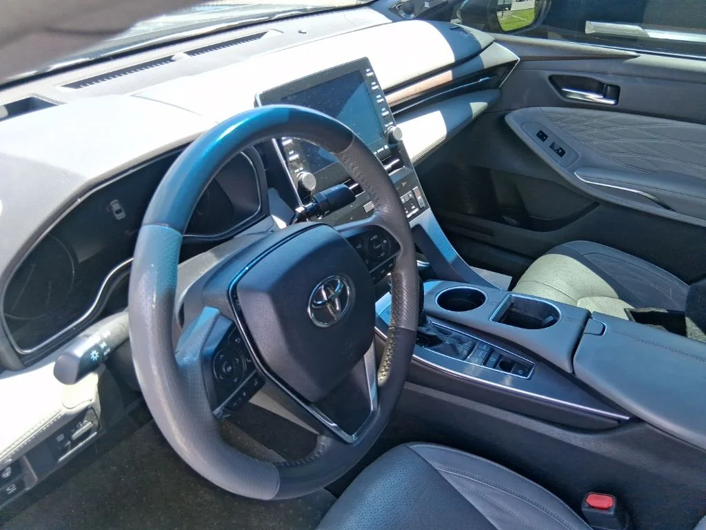 Used 2019 Brown Toyota Limited image 9