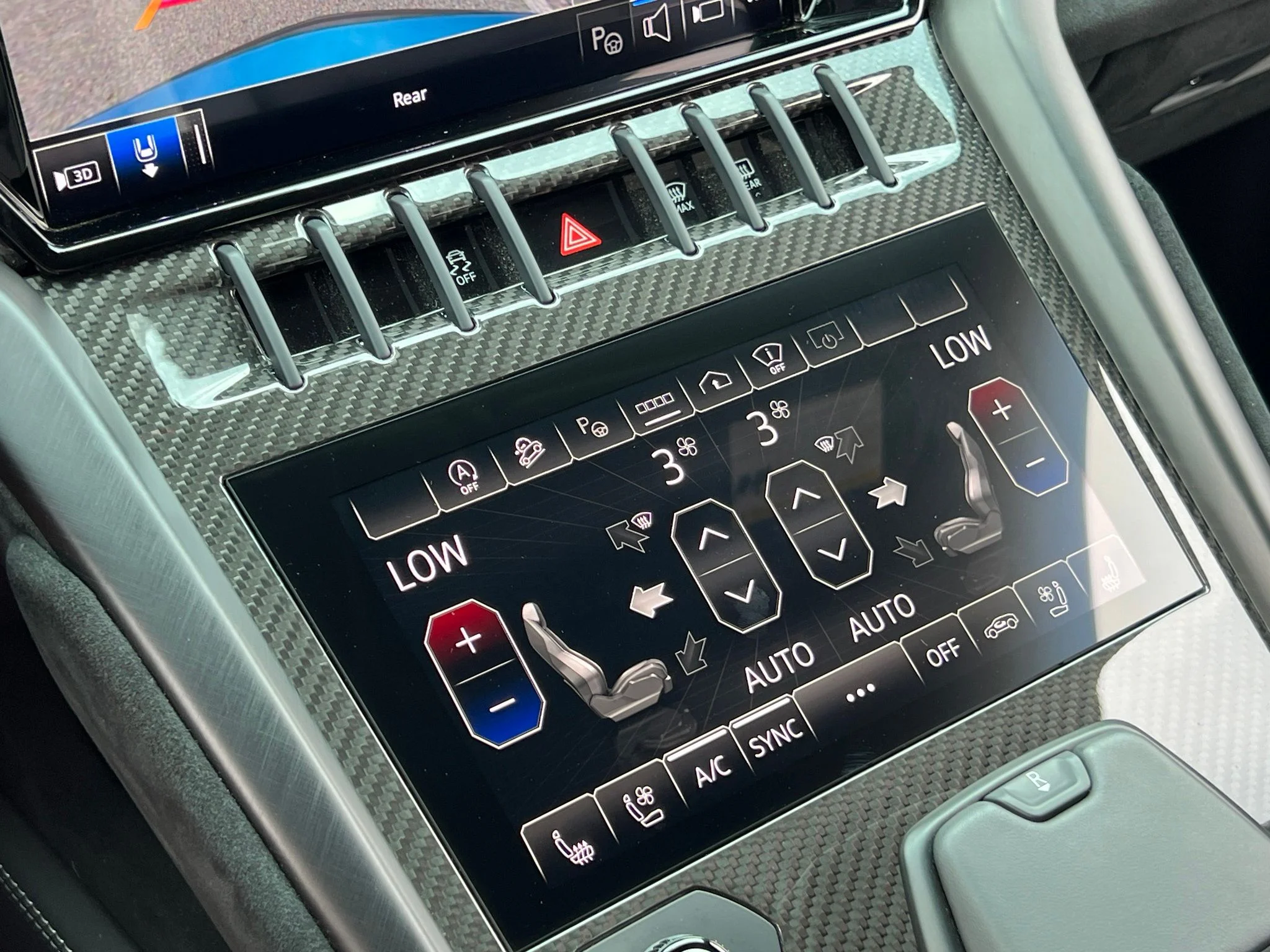 Used 2023 Blue Lamborghini Performante image 34