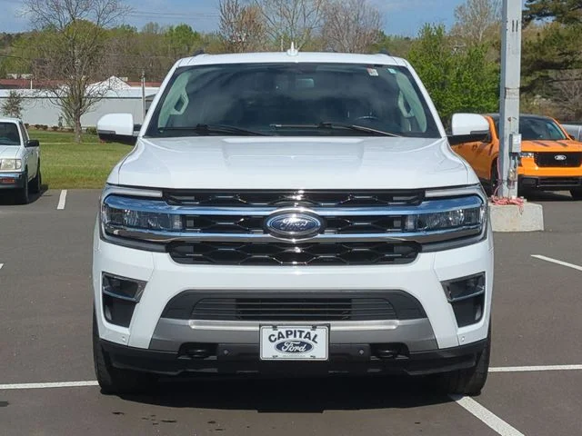 Used 2023 White Ford Limited image 16