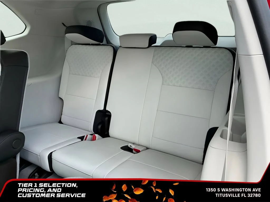 2026 GMC Acadia Denali - Photo 33