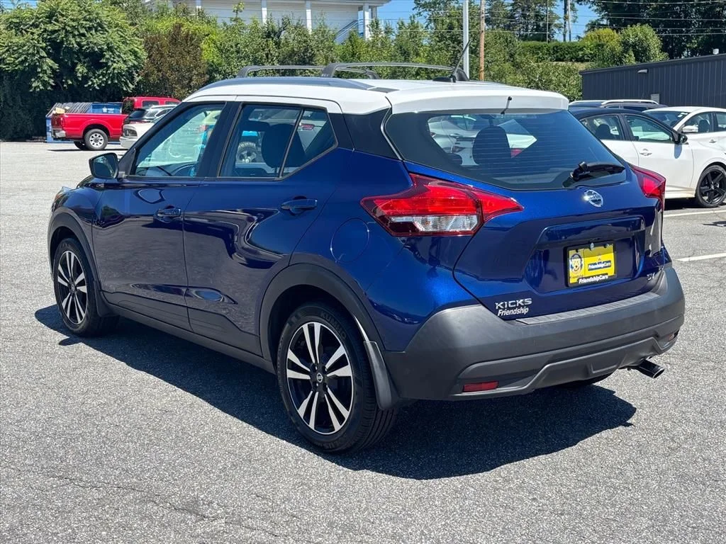 Used 2019 Blue Nissan SV image 24