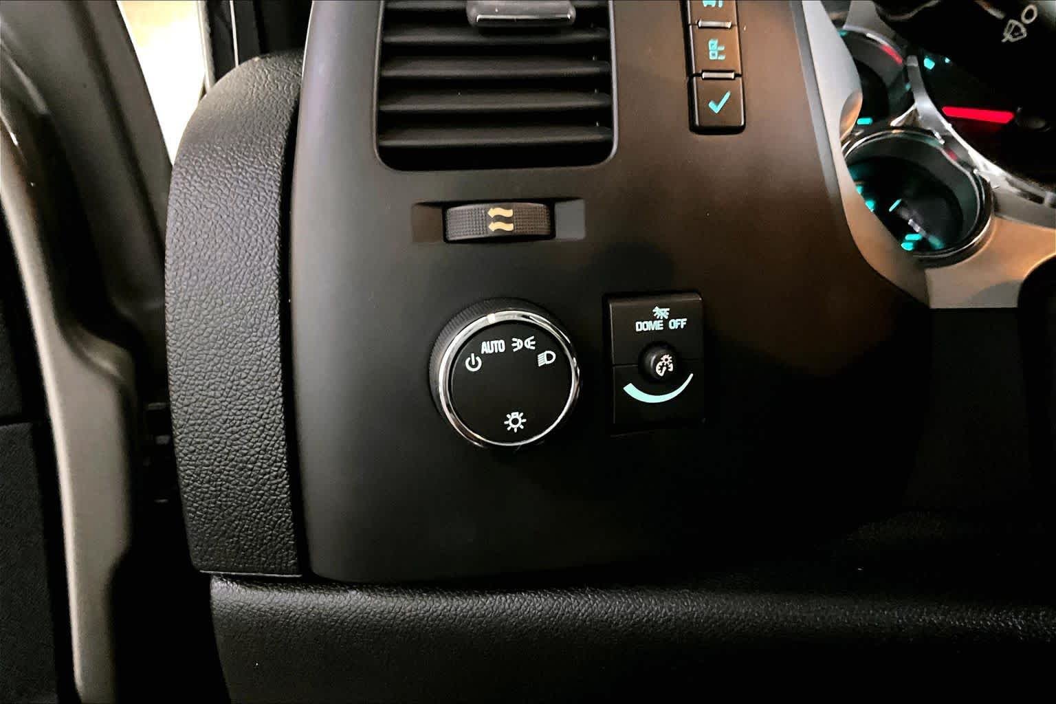 Used 2012 Mocha Steel Metallic Chevrolet LT image 33