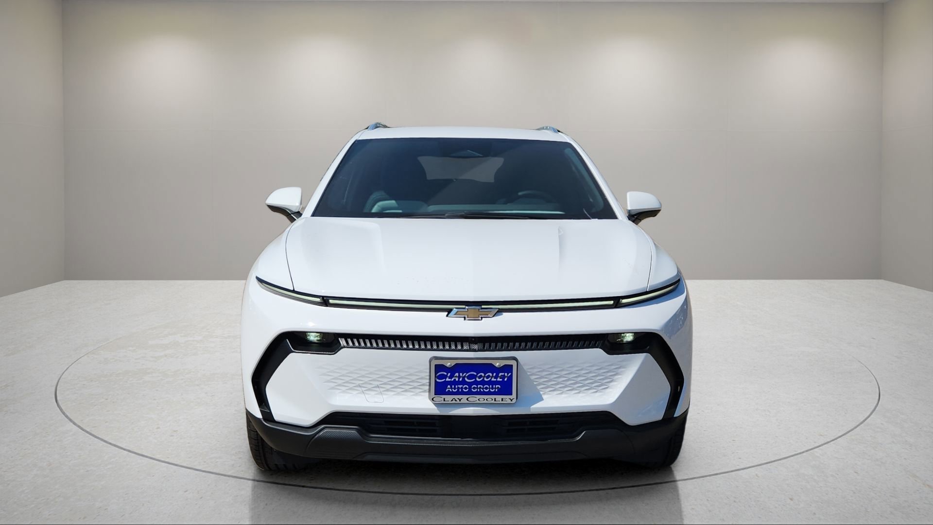 2026 Chevrolet Equinox EV 2LT - Photo 8
