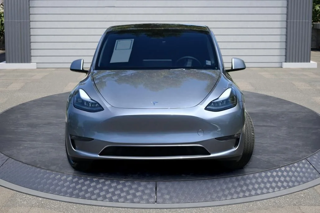 Used 2024 Tesla Model Y Long Range with VIN 7SAYGDEE9RF161426 for sale in Modesto, CA