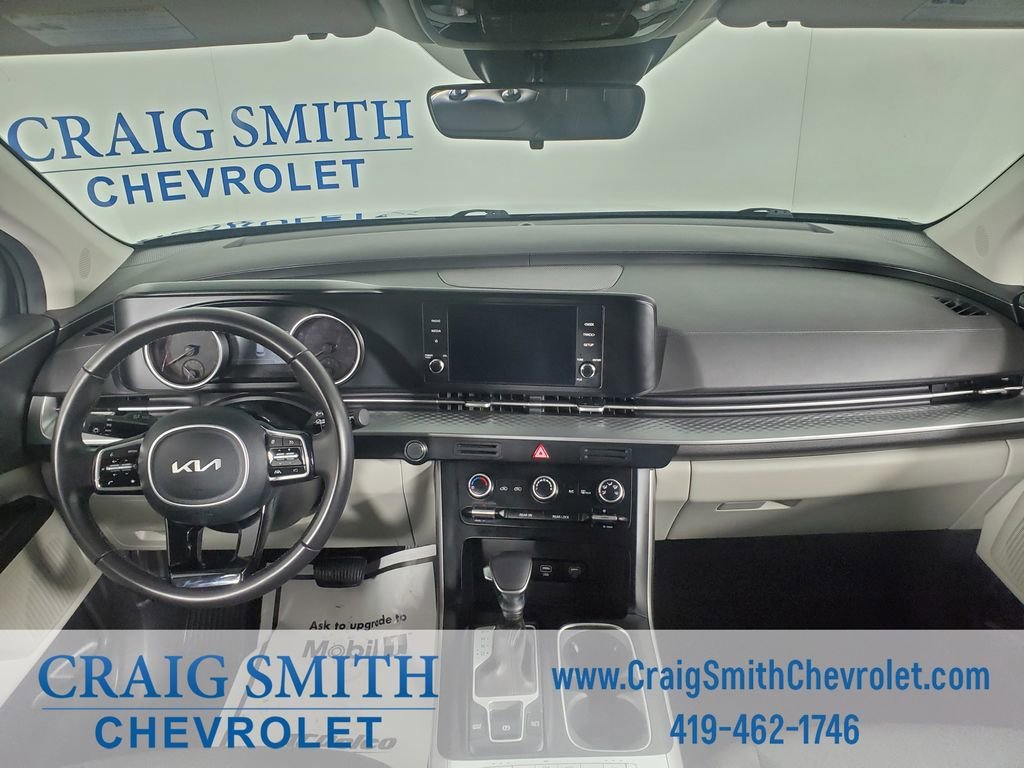 Used 2024 Blue Kia LX image 19