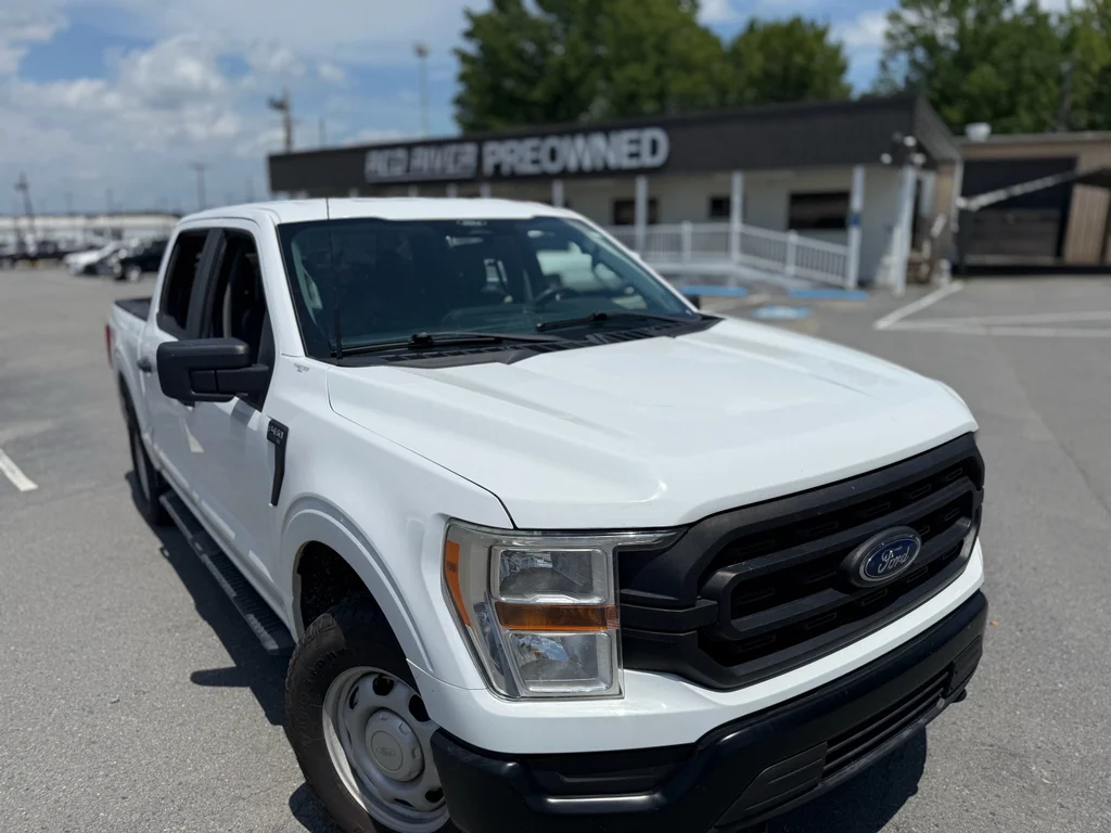 Used 2022 Oxford White Ford XL image 13