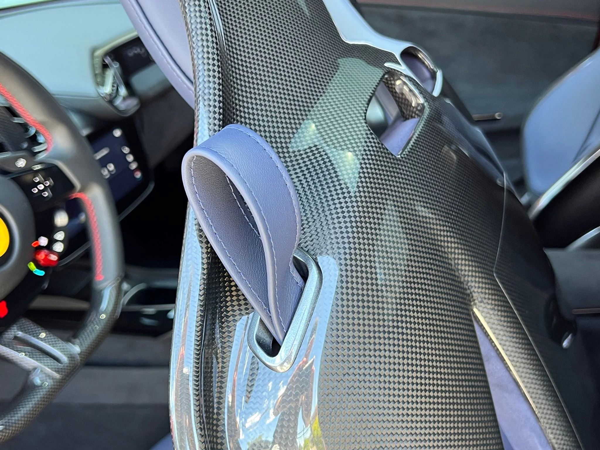 Used 2025  Ferrari Base image 29
