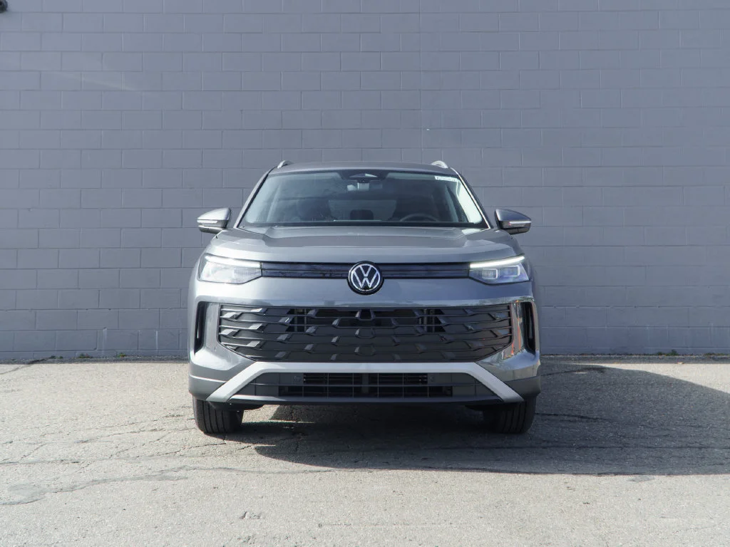 New 2026 Platinum Gray Metallic Volkswagen 2.0T S image 2
