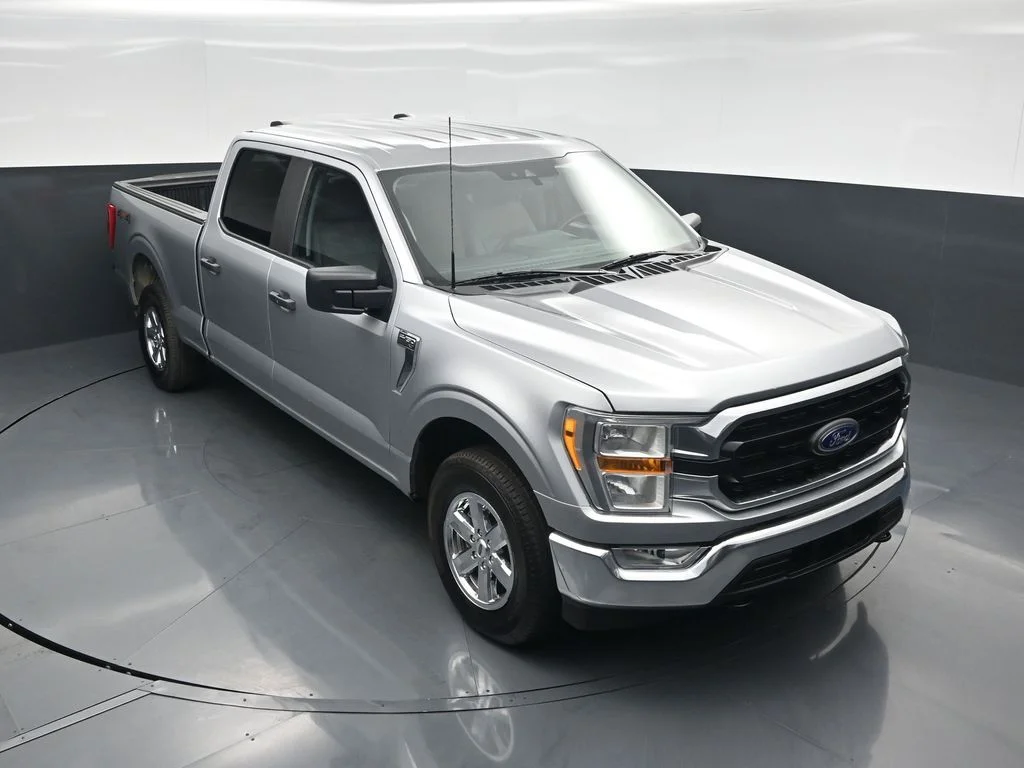 Certified Used 2022  Ford XLT image 34