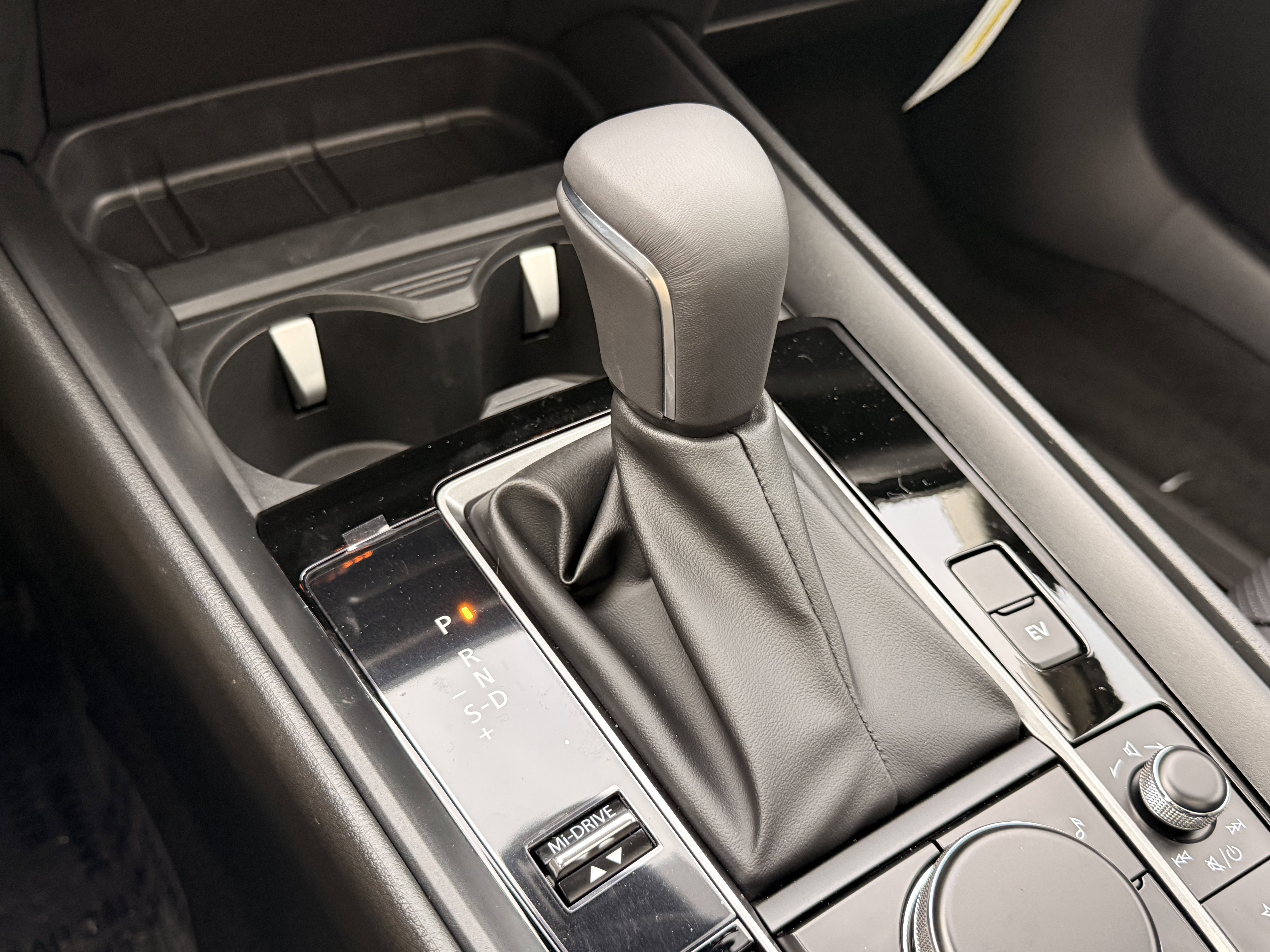 2026 Mazda CX-50 Premium - Photo 21