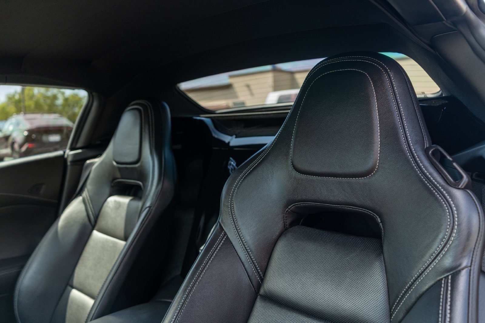 Used 2019 Black Chevrolet Stingray image 20