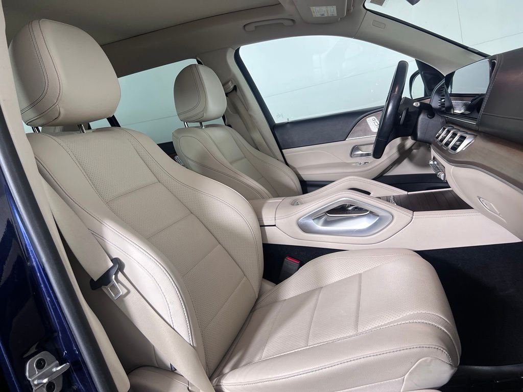 Used 2021  Mercedes-Benz GLS 450 image 18