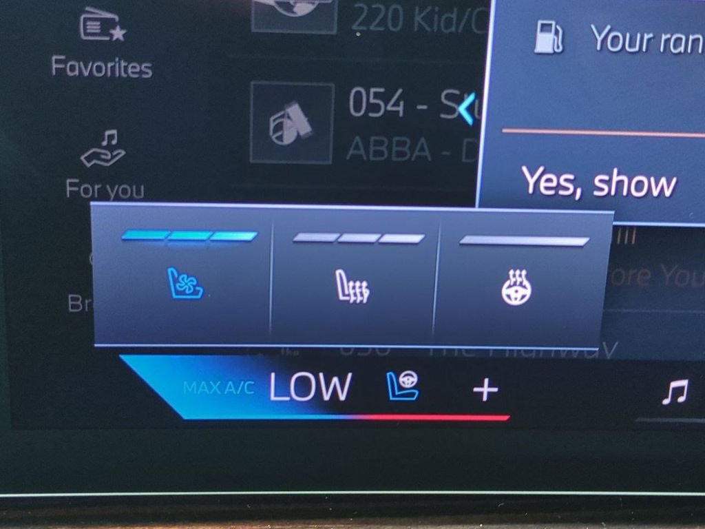 New 2026 Brooklyn Grey Metallic BMW xDrive50e image 23