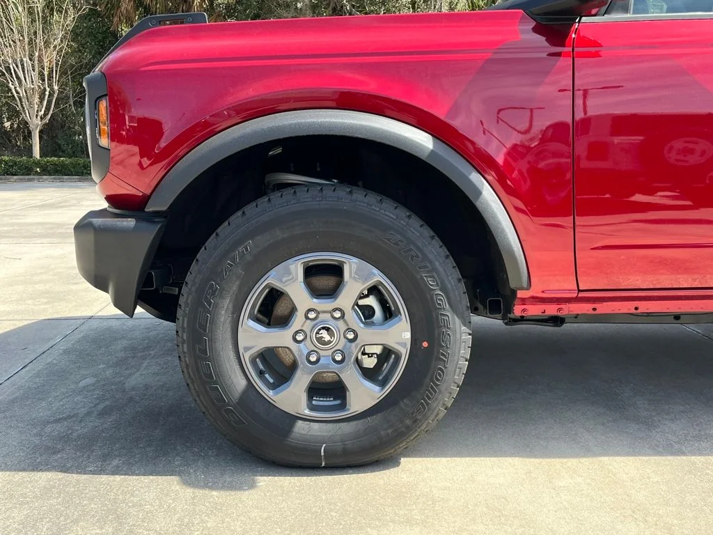 2025 Ford Bronco 4-Door Base - Photo 18