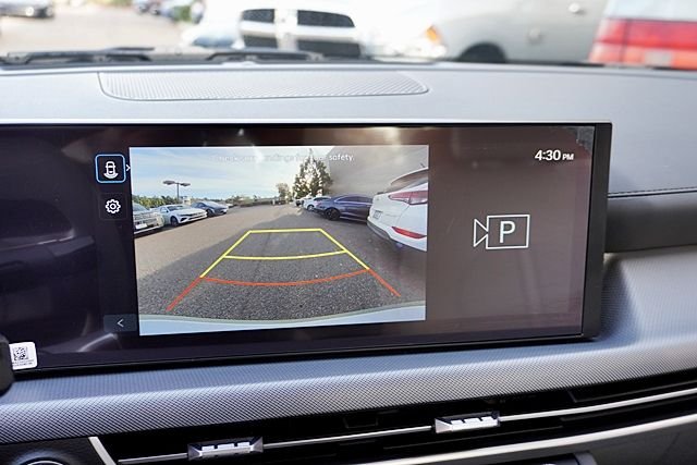 Used 2024 Silver Hyundai SEL image 24